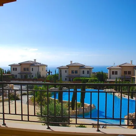 2 Bedroom Themis With Stunning Sea Views Aphrodite Hills * Kouklia