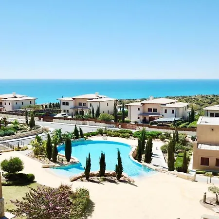 2 Bedroom Themis With Stunning Sea Views Aphrodite Hills Appartamento Kouklia
