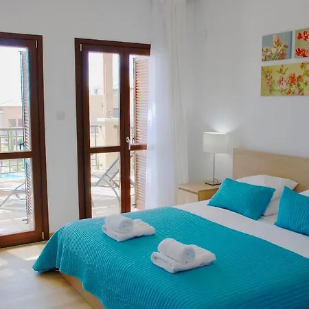 2 Bedroom Themis With Stunning Sea Views Aphrodite Hills Kouklia